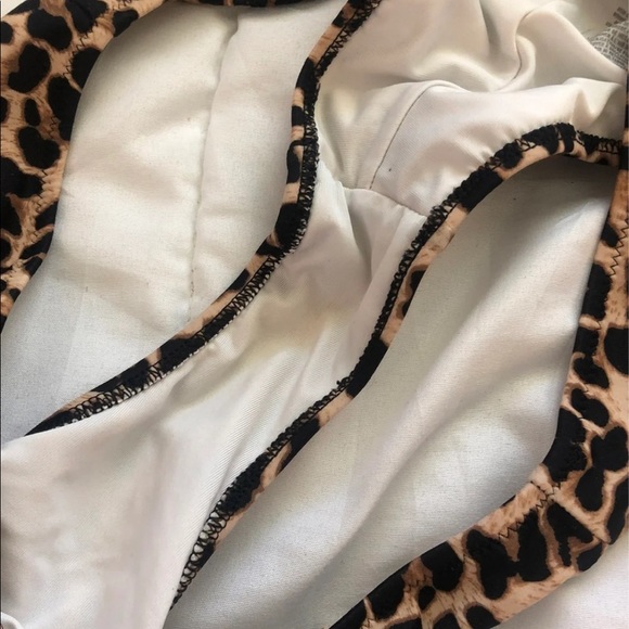 Victoria Secret Scrunch Bottom Bikini - Picture 3 of 4